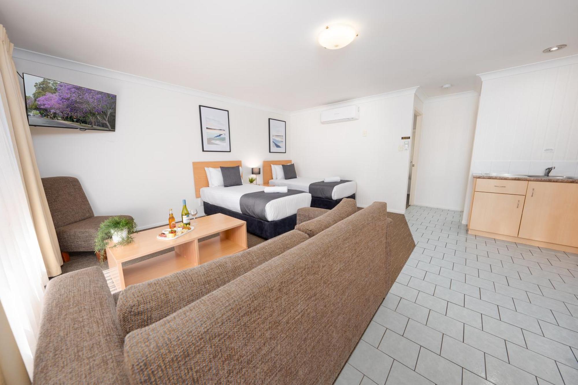 Best Western Tuscany On Tor Motor Inn Toowoomba Exterior photo